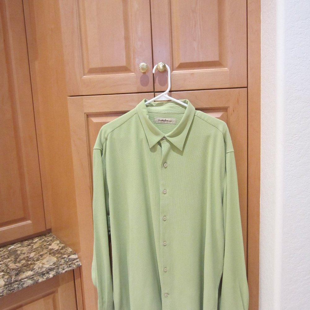 Men's Tommy Bahama Long Sleeve Shirt.